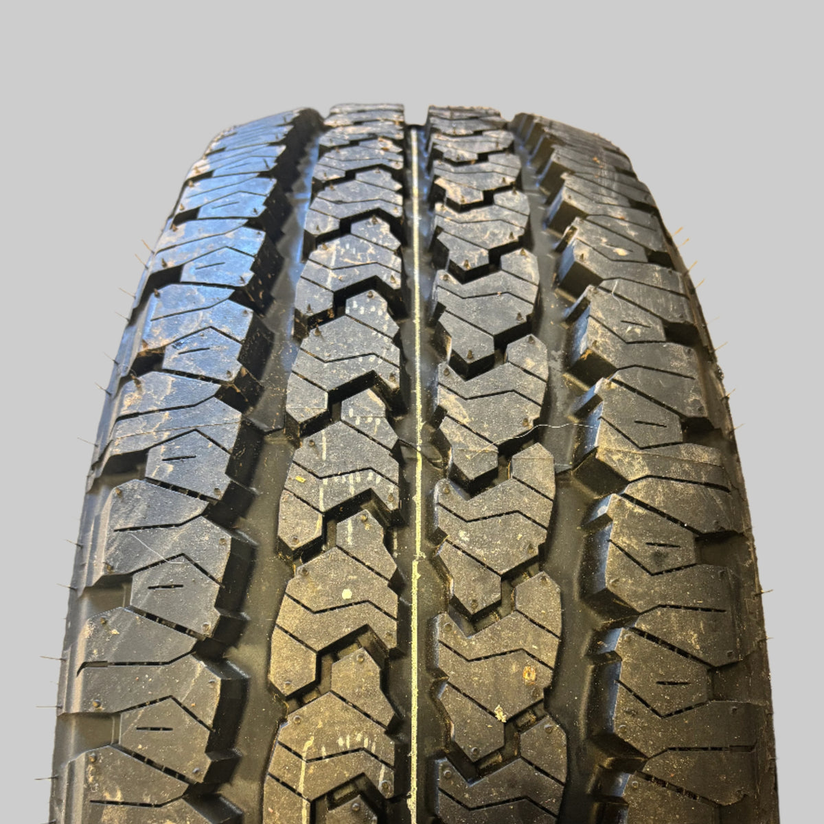 2 FIRESTONE TRANSFORCE AT2 BSW LT 265 70 18 124/121R LRE 10 PLY ALL TERRAIN TIRES 000188