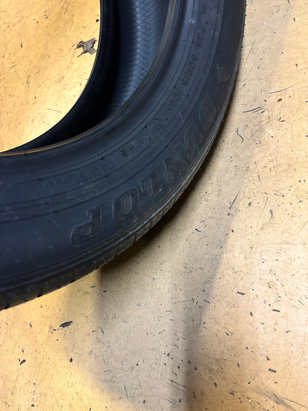 DUNLOP GRANDTREK PT21 P 235 60 18 103H SL ALL SEASON TIRE 29016802