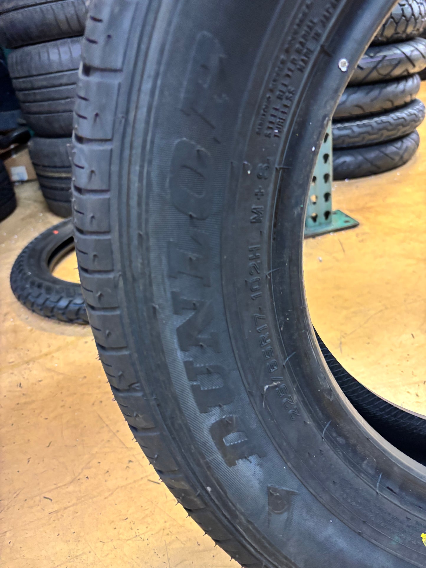 2 DUNLOP GRANDTREK ST30 P 225 65 17 102H SL ALL SEASON TIRE 290126785
