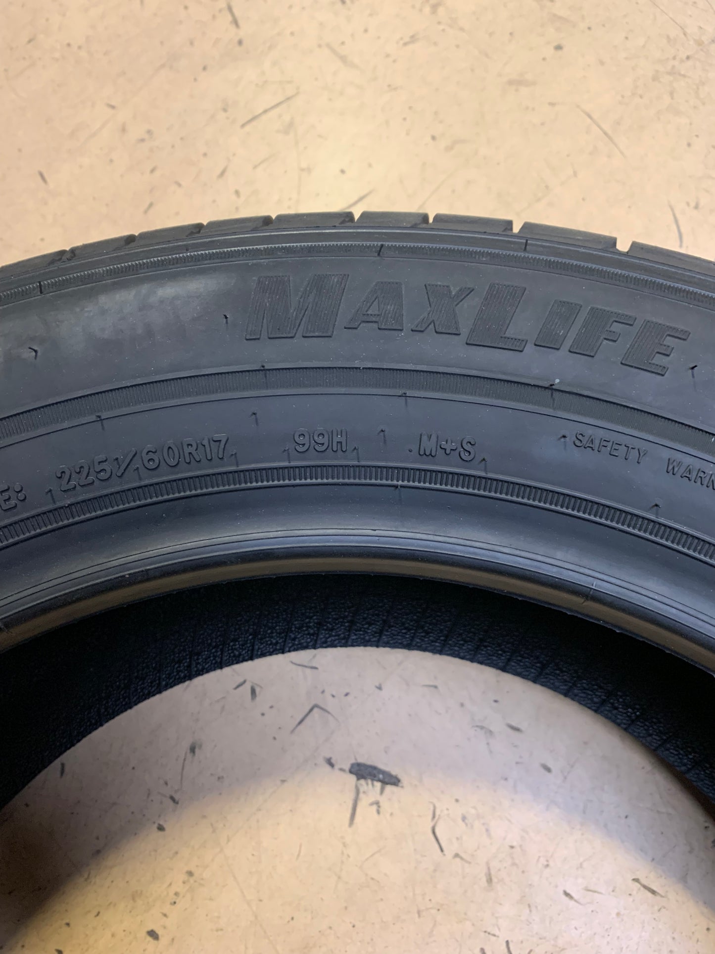 GOODYEAR ASSURANCE MAXLIFE BSW P 225 60 17 99H ALL SEASON TIRE 110979545