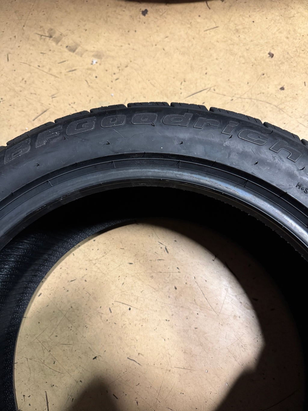 BFGOODRICH ADVANTAGE CONTROL ALL SEASON BSW P 195 55 16 87V TIRE 27963