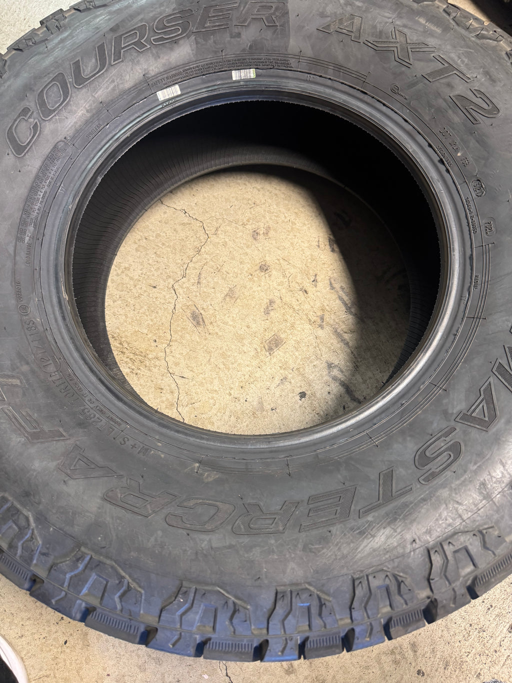 NOS MASTERCRAFT COURSER AXT2 BSW LT 285 70 17 121/118S 10PLY ALL TERRAIN TIRE 175051006