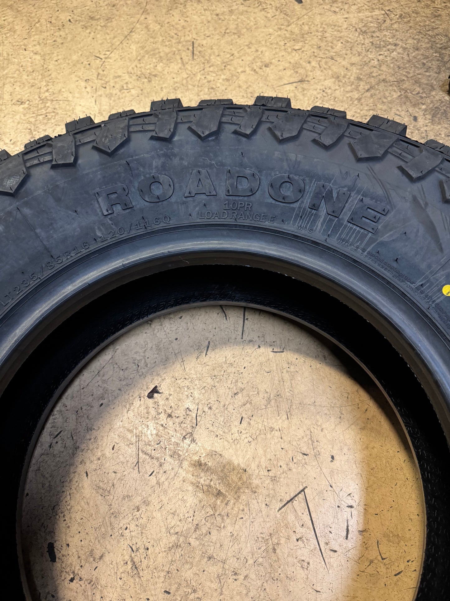 ROADONE CAVALRY M/T BSW LT 235 85 16 120/116Q 10PLY MUD TERRAIN TIRE RL1257