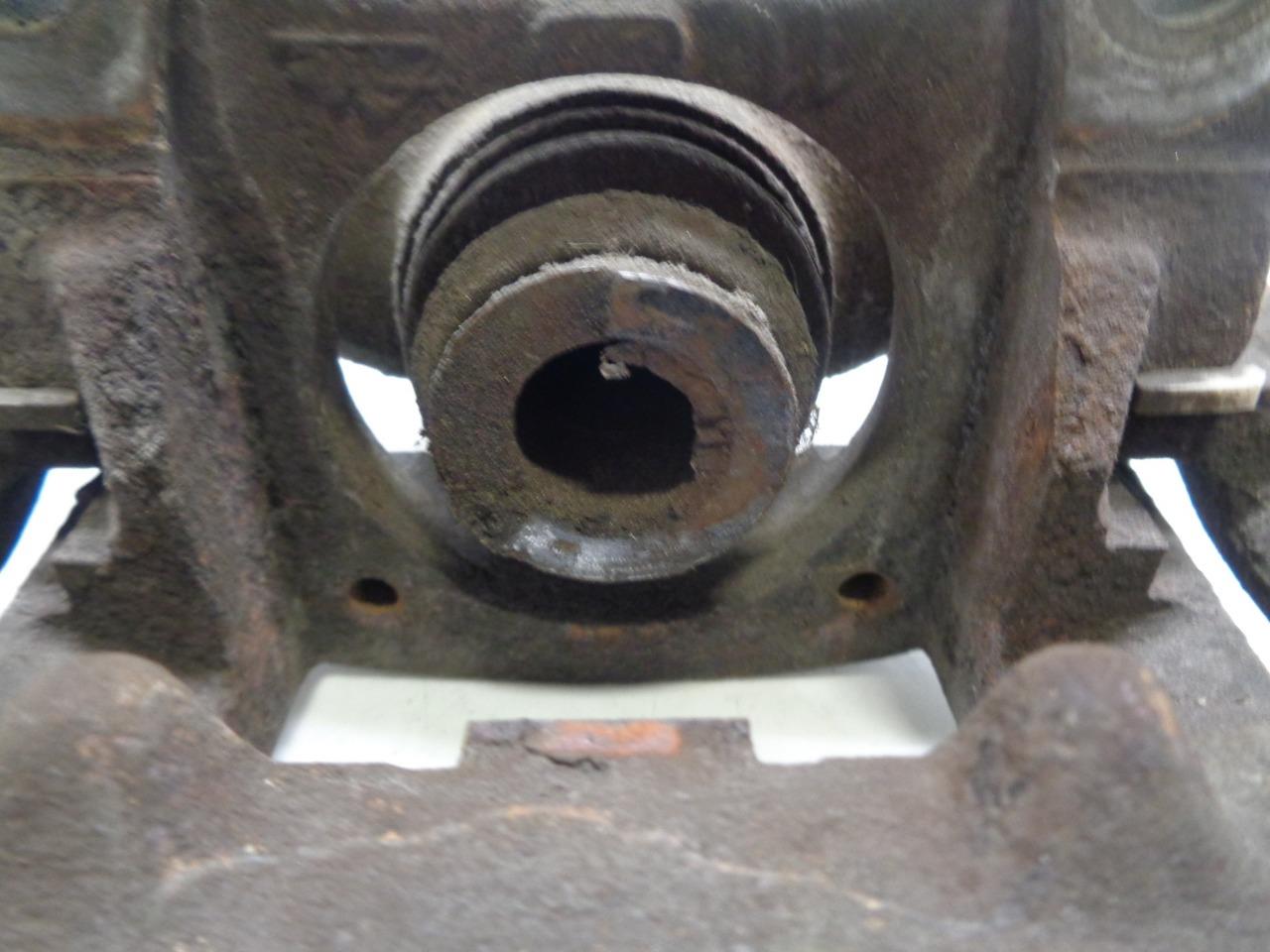 USED ATE PORSCHE FRONT BRAKE CALIPER FOR 944 944 351 430 00 R20T4