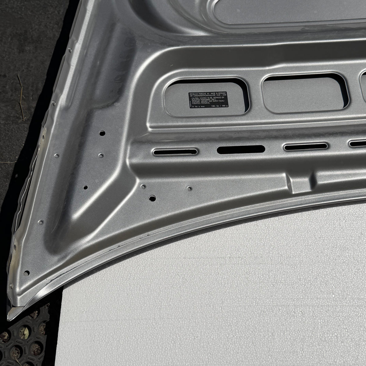 PORSCHE HOOD PANEL SILVER 05-13 PORCHE 911, BOXSTER, CAYMAN 997 511 011 00