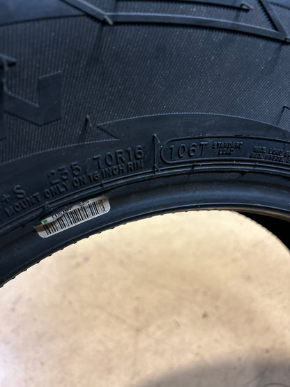 COOPER DISCOVERER ALL TERRAIN BSW P 235 70 16 106T SL TIRE 171001014