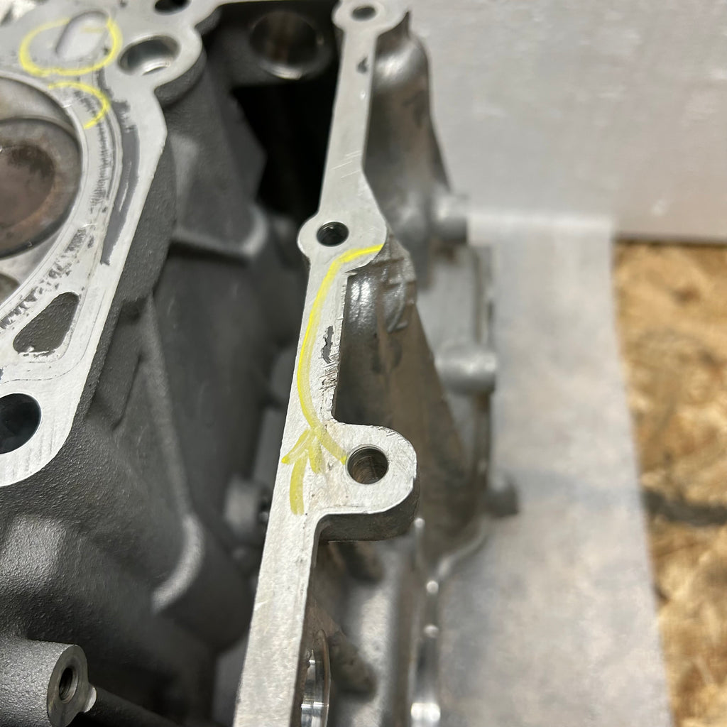 PORSCHE 911 11-16 CARRERA S 4S GTS RIGHT CYLINDER HEAD 9A1 104 112 8R