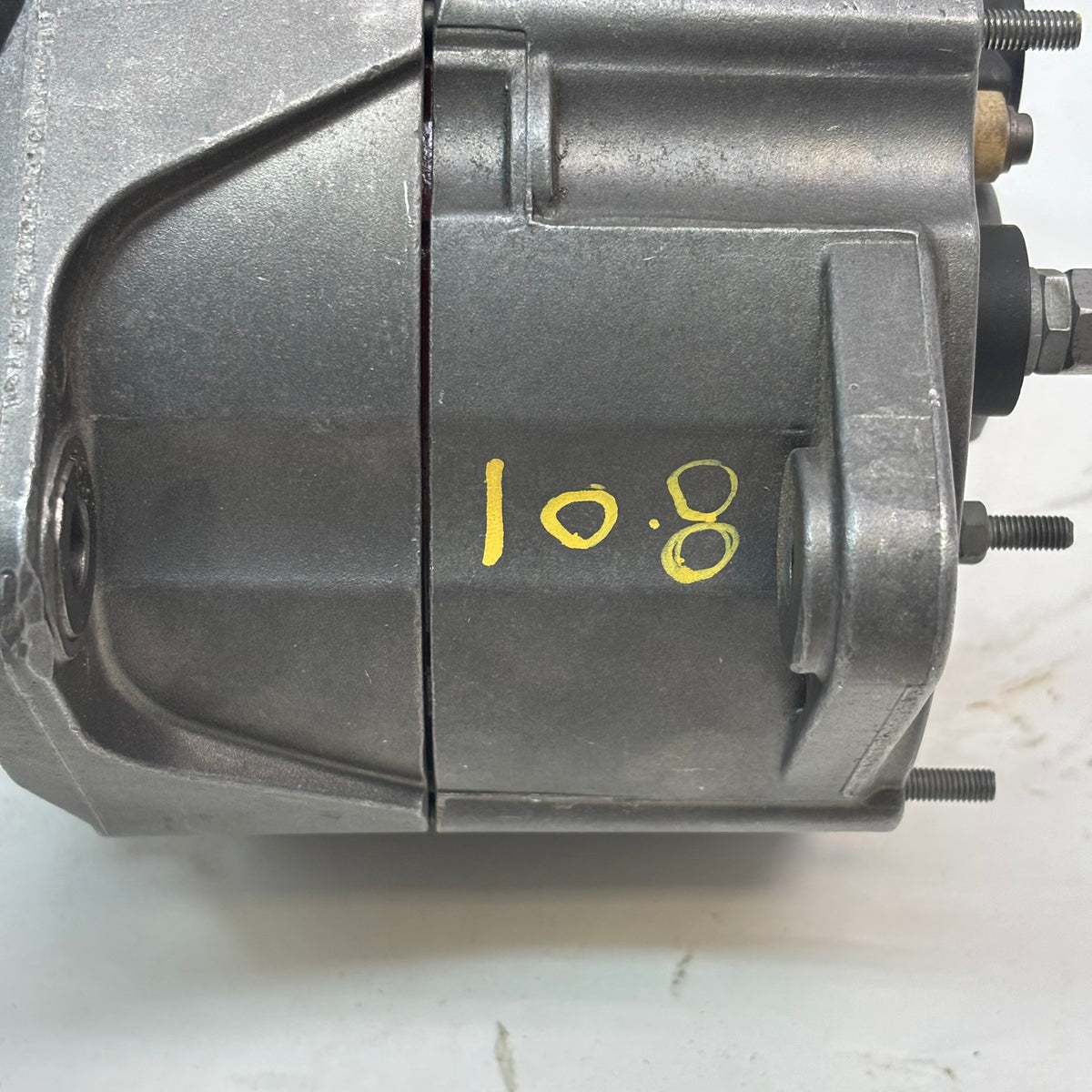 USED 1992 PORSCHE 968 ALTERNATOR 8001