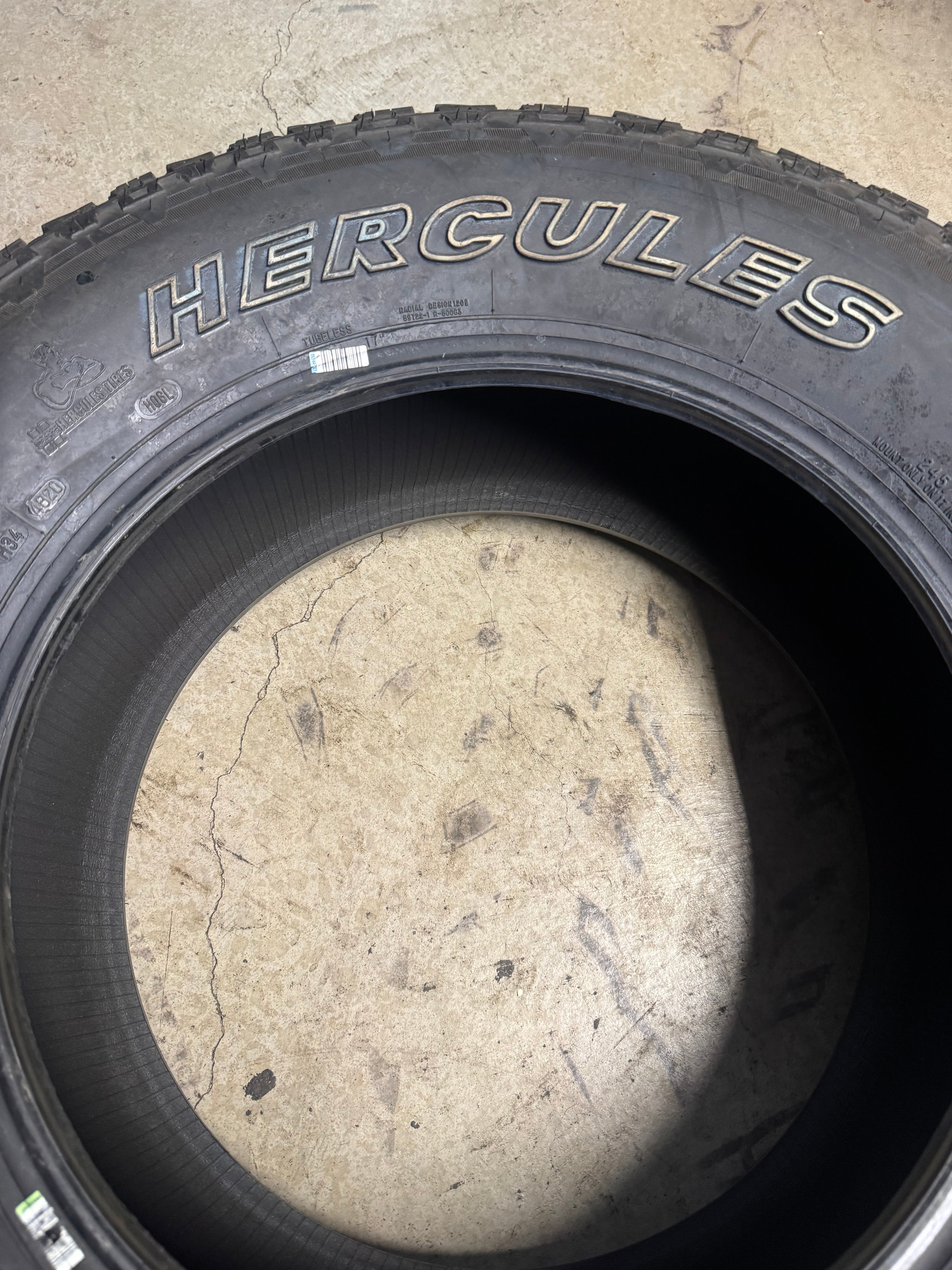 NOS HERCULES TERRA TRAC ATII OWL P 245 70 17 110T ALL TERRAIN TIRE 04368