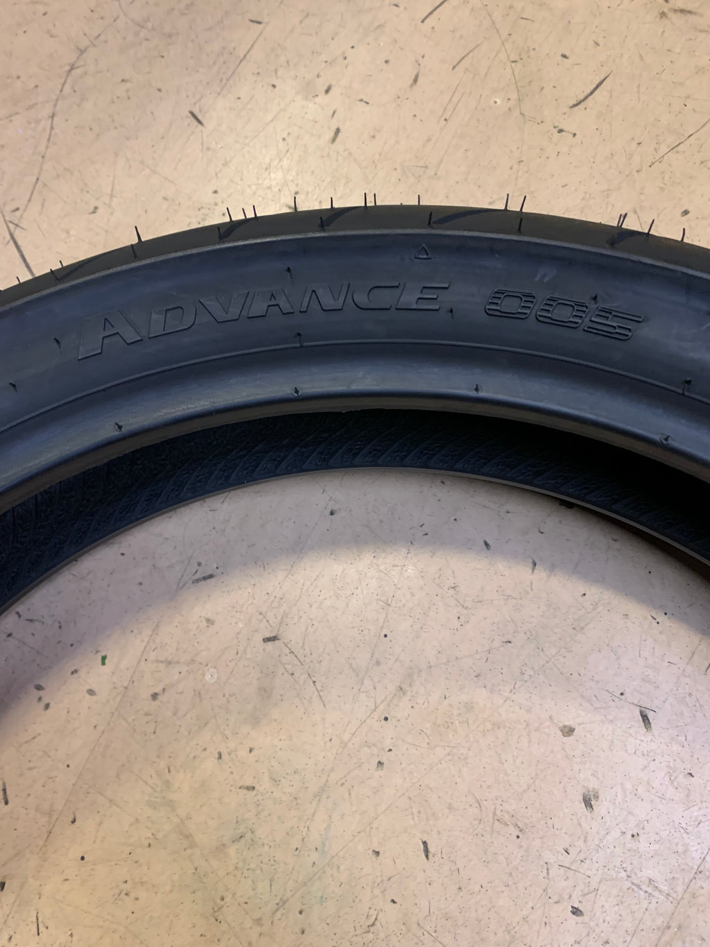 SHINKO ADVANCE 005 BSW  130 70 18 63V FRONT MOTORCYCLE TIRE ‎874012