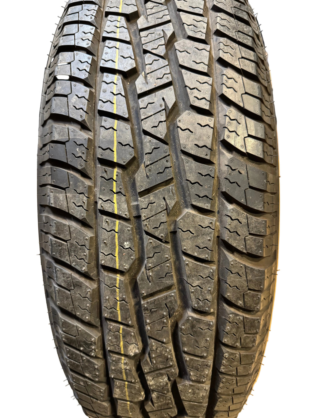 NOS MAXXIS 771T BRAVO A/T BSW P 245 65 17 112T ALL TERRAIN TIRE MBA2456517