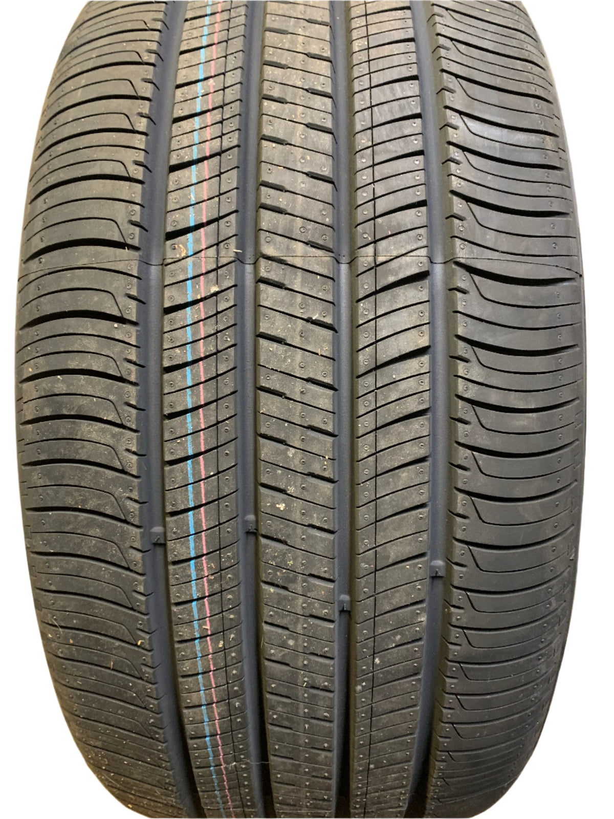 HANKOOK KINERGY GT BSW P 235 40 19 92V ALL SEASON TIRE 1018940