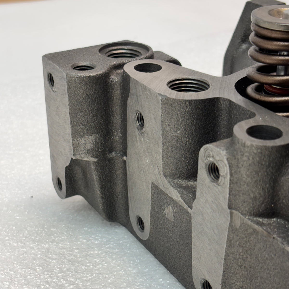 3933370 CUMMINS 4BT 8V LOADED COMPLETE REINFORCED NEW CYLINDER HEAD