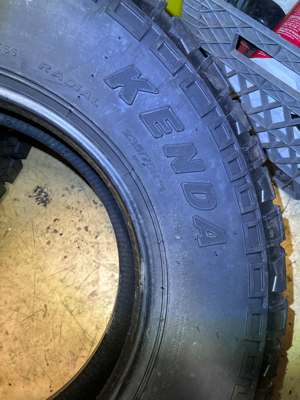 KENDA KLEVER A/T 2 KR628 BSW P 235 75 15 109T ALL TERRAIN TIRE 628024