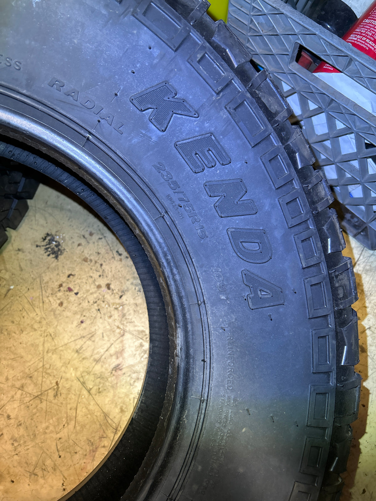 KENDA KLEVER A/T 2 KR628 BSW P 235 75 15 109T ALL TERRAIN TIRE 628024