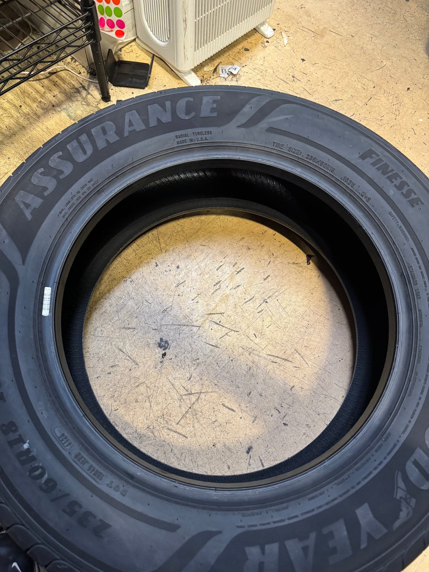 GOODYEAR ASSURANCE FINESSE BSW P 235 60 18 103V ALL SEASON TIRE 681160566