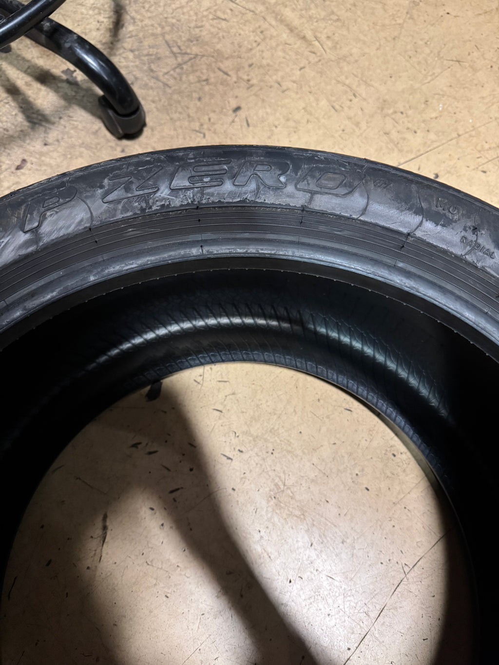 2 PIRELLI P ZERO (MO) BSW P 285 35 18 97Y SUMMER TIRE 2009300