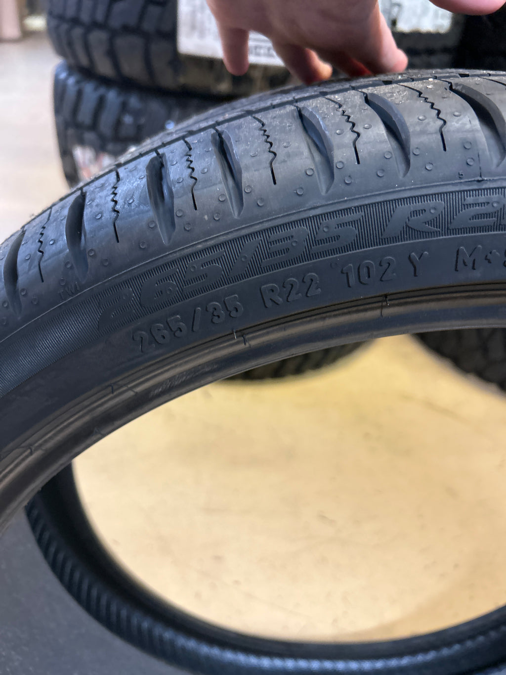 PIRELLI SCORPION ZERO A/S BSW P 265 35 22 102Y XL ALL SEASON TIRE 3797800