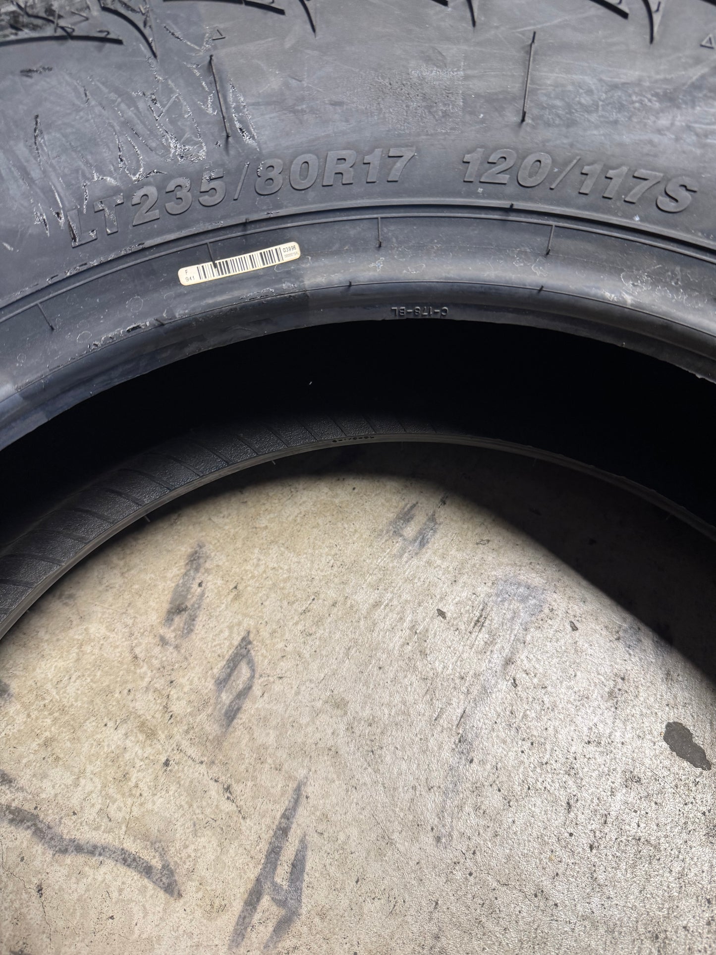 NOS CORSA HIGHWAY TERRAIN PLUS BSW LT 235 80 17 120/117S 10PLY  TIRE COMSID0025