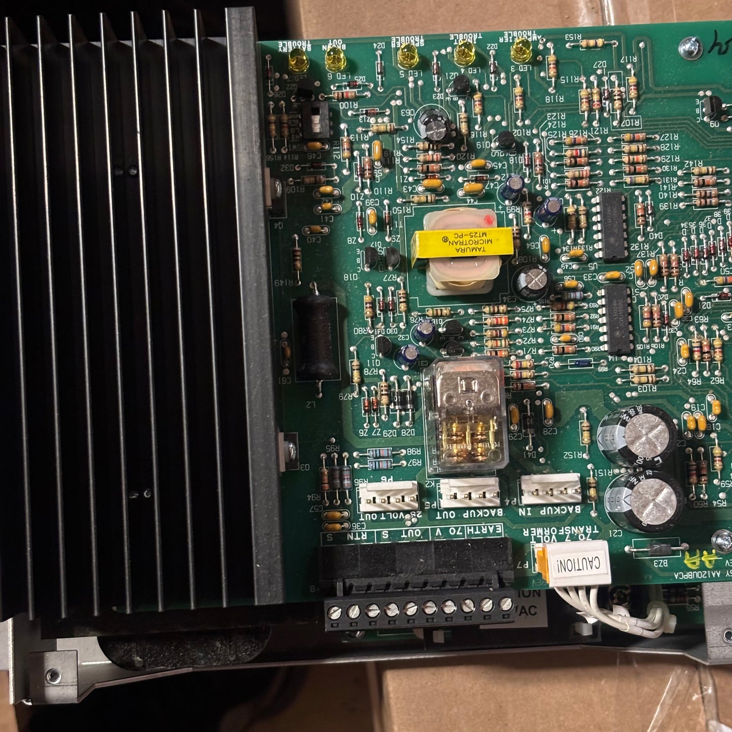 HONEYWELL AA-100 100 WATT AUDIO AMPLIFIER