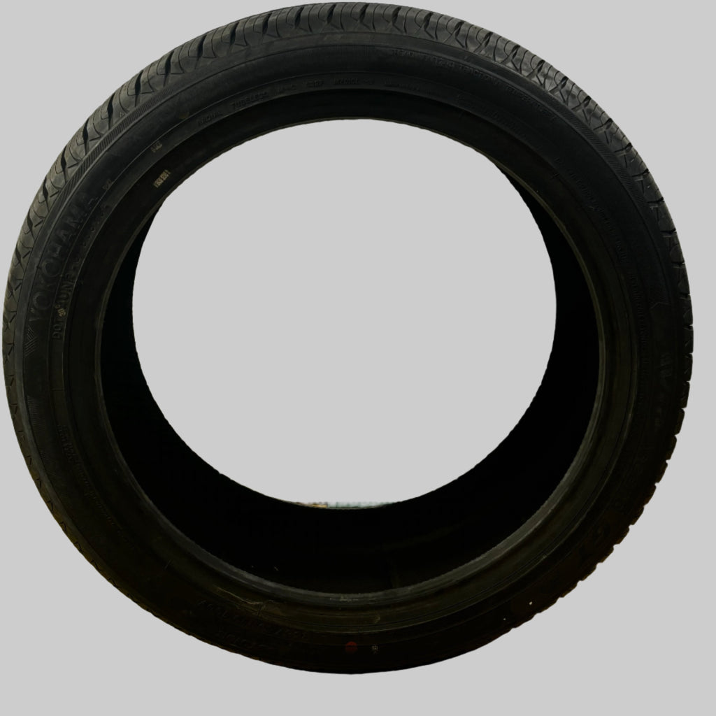 2 NEW OLD STOCK YOKOHAMA AVID ASCEND GT P 255 40 19 100V XL A/S TIRES 110132748