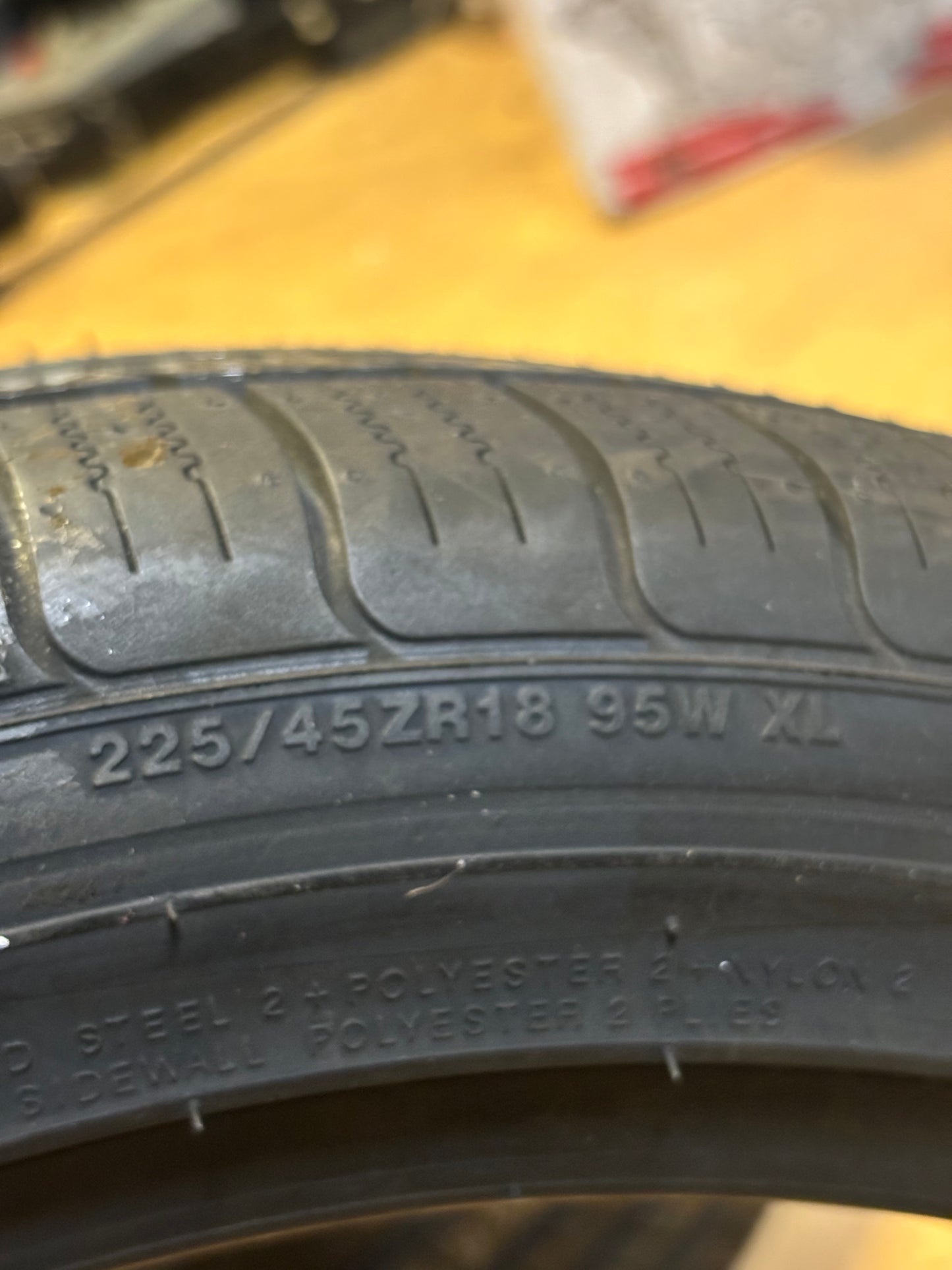 KUMHO ECSTA LX PLATINUM P 225 45 18 95W XL ALL SEASON TIRE 2104543