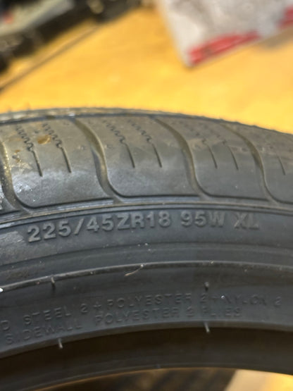KUMHO ECSTA LX PLATINUM P 225 45 18 95W XL ALL SEASON TIRE 2104543