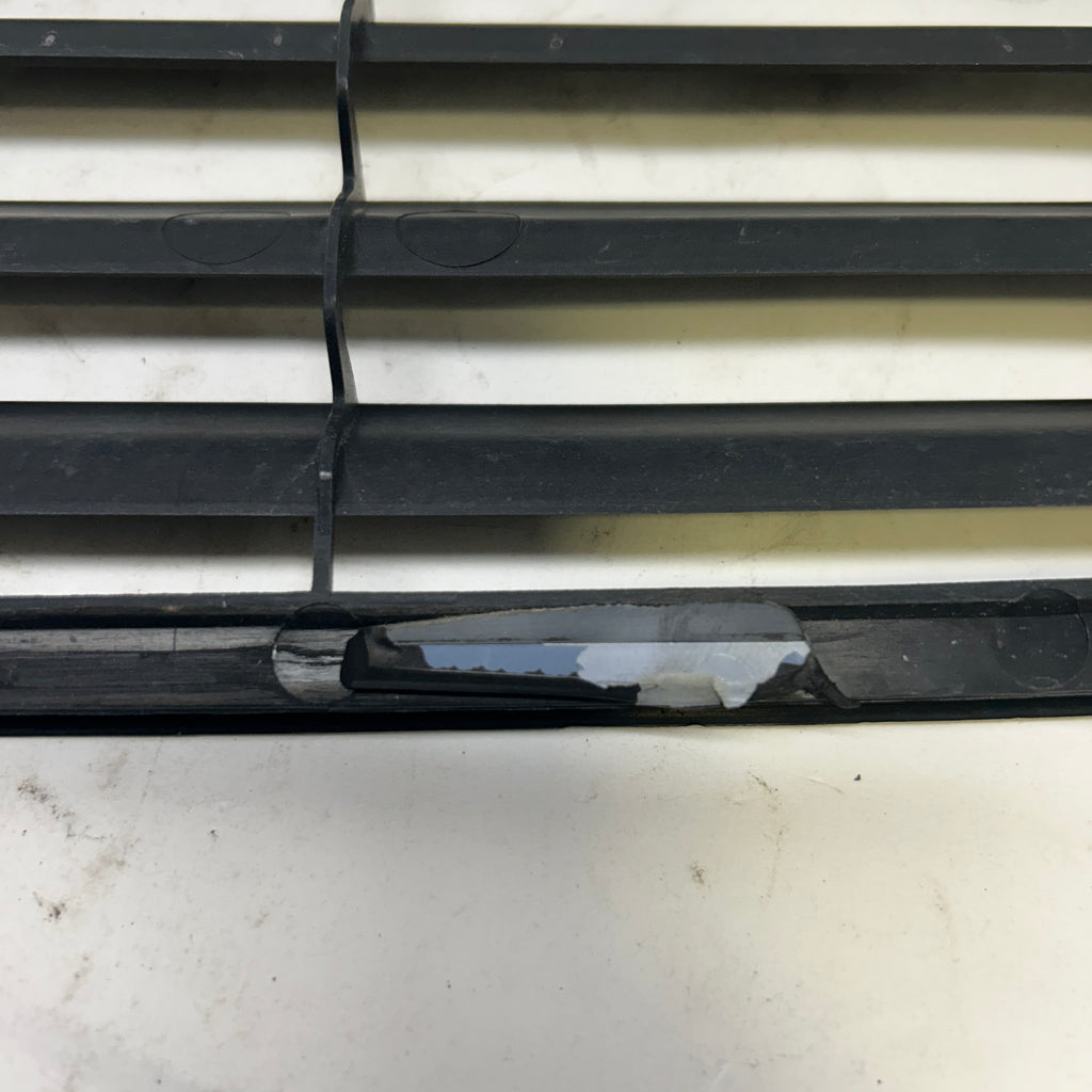 PORSCHE GRILL WALL FOR SPOILER  9935125870001C