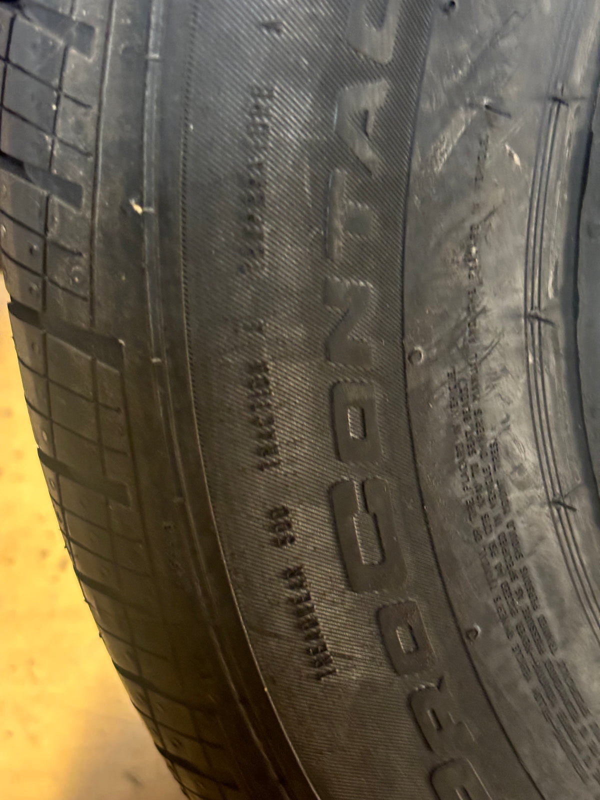 CONTINENTAL PROCONTACT TX P 215 65 17 99H SL ALL SEASON TIRE 15507710000