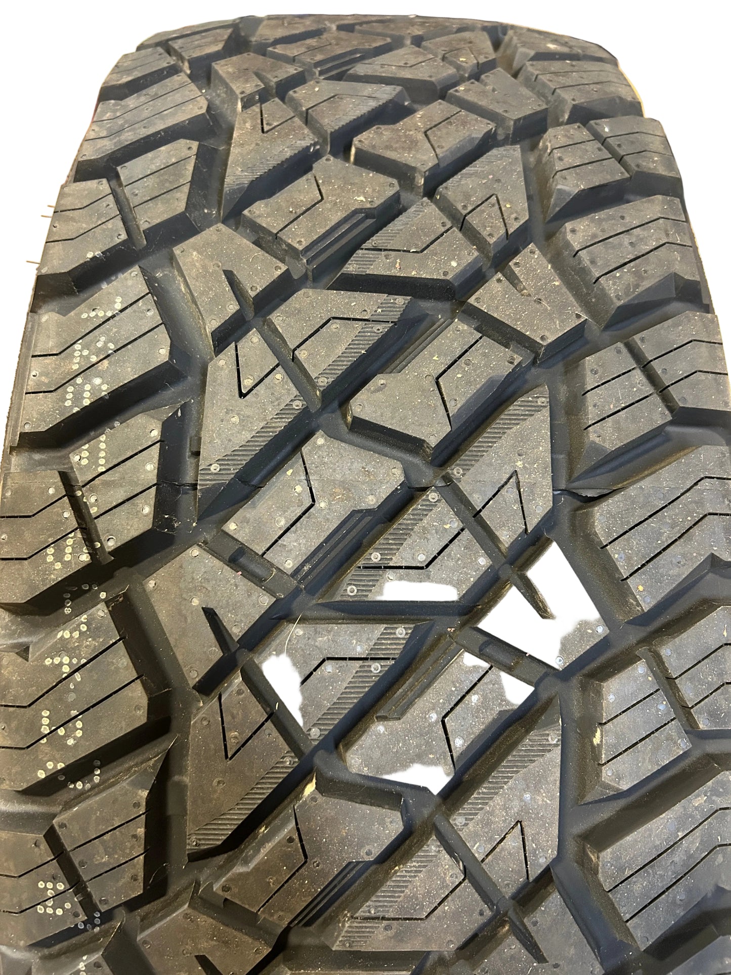 PREDATOR NEW MUTANT X-AT LT 285 60 20 125/122R 10PLY ALL TERRAIN TIRE PRXAT60