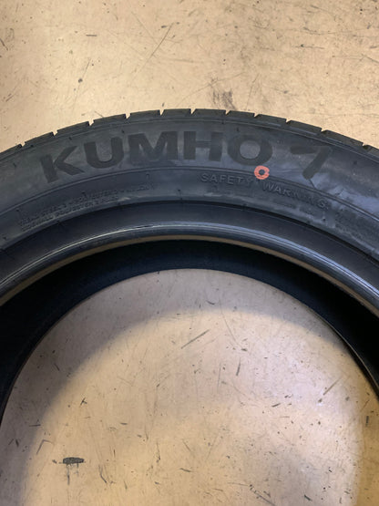 KUMHO CRUGEN PREMIUM KL33 BSW P 225 55 18 98H  ALL SEASON TIRE 2176223