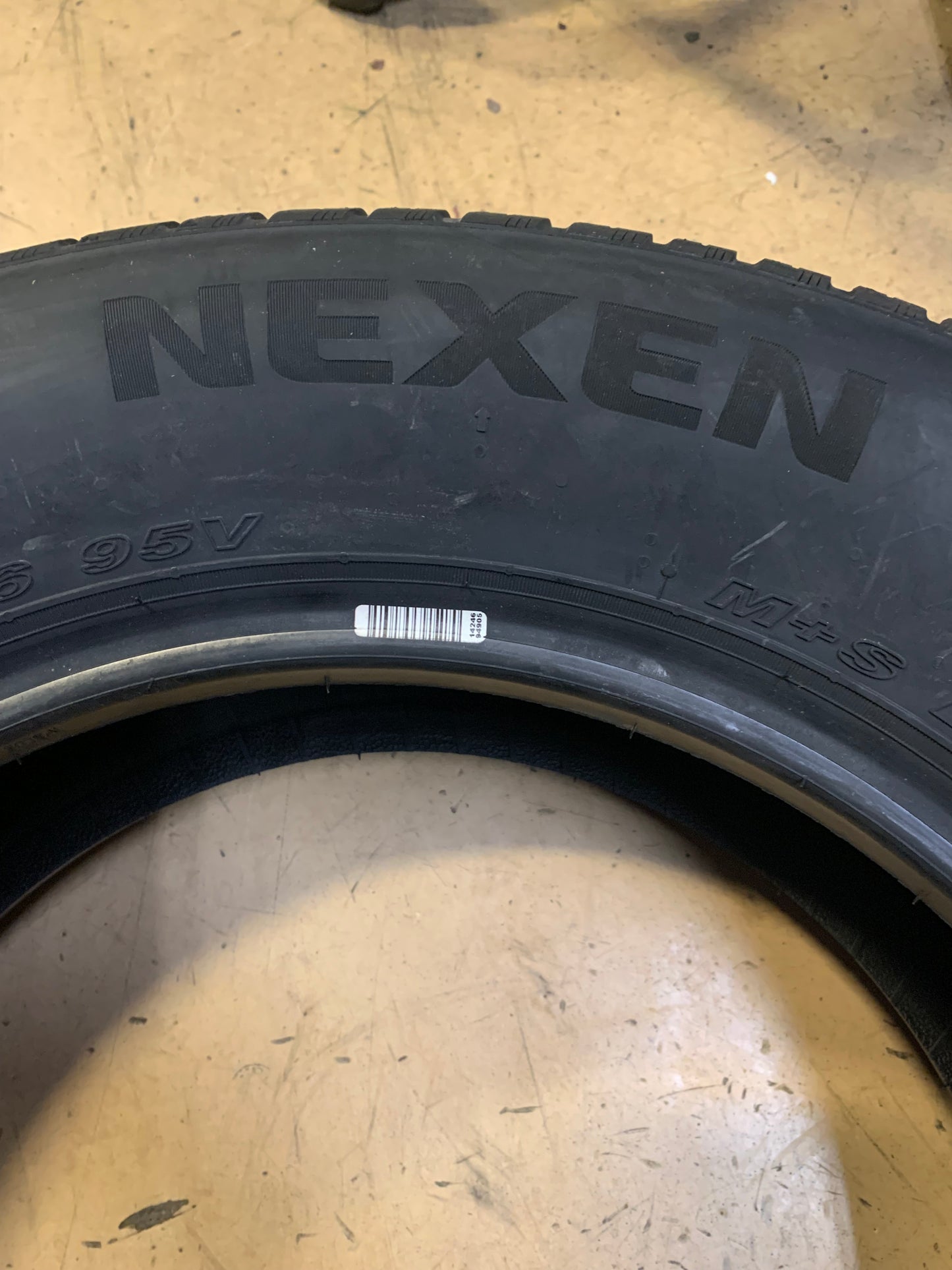 NEXEN N BLUE 4SEASONS 2 BSW P 215 60 16 95V ALL WEATHER TIRE 19162NXK