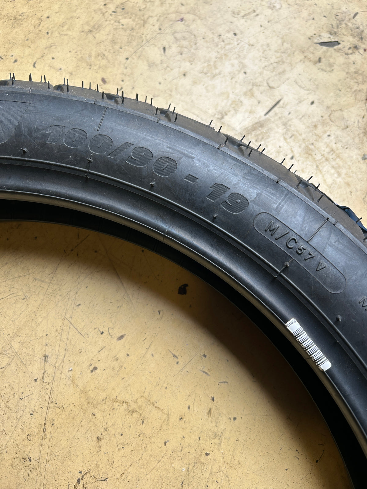 MICHELIN ANAKEE ADVENTURE 2CT BSW  100 90 19 57V FRONT MOTORCYCLE TIRE 08568