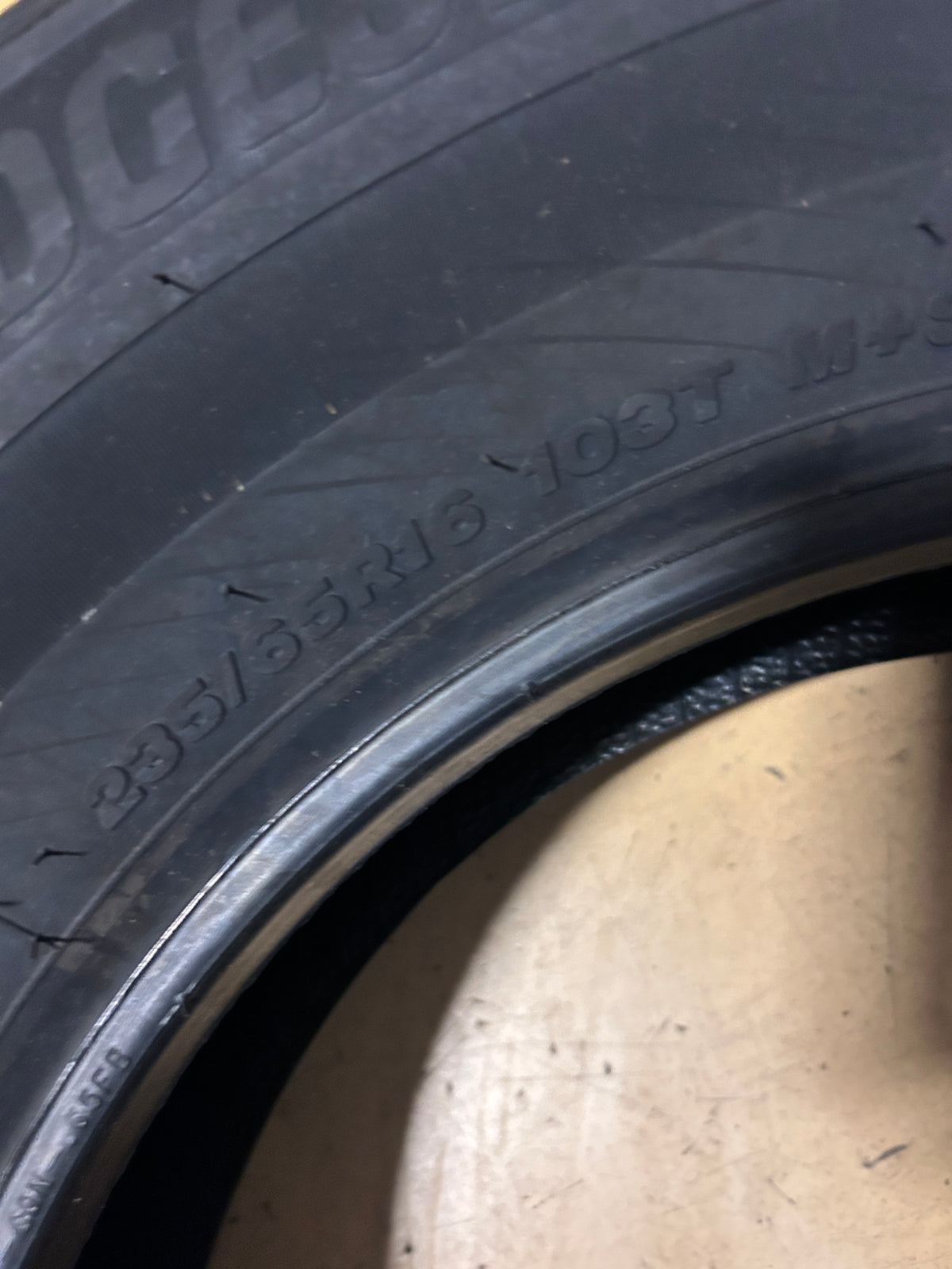 BRIDGESTONE WEATHERPEAK BSW P 235 65 16 103T  ALL WEATHER TIRE 006057