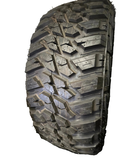 NOS KANATI MUD HOG M/T BSW LT 33 12.5 18 118Q 10PLY MUD TERRAIN TIRE L1833125E252