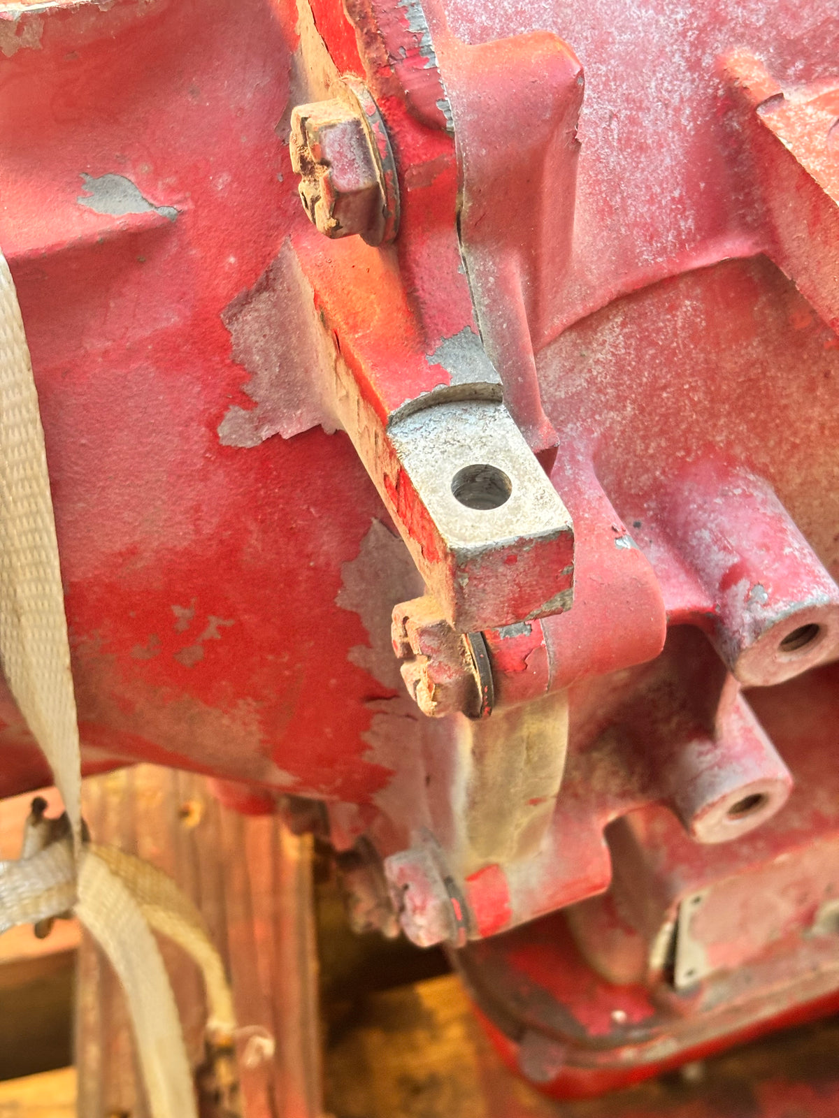 CON-DOR ENT.  PEECON VERTICAL FEED MIXER ALLISON MT643 TRANSMISSION 23042310