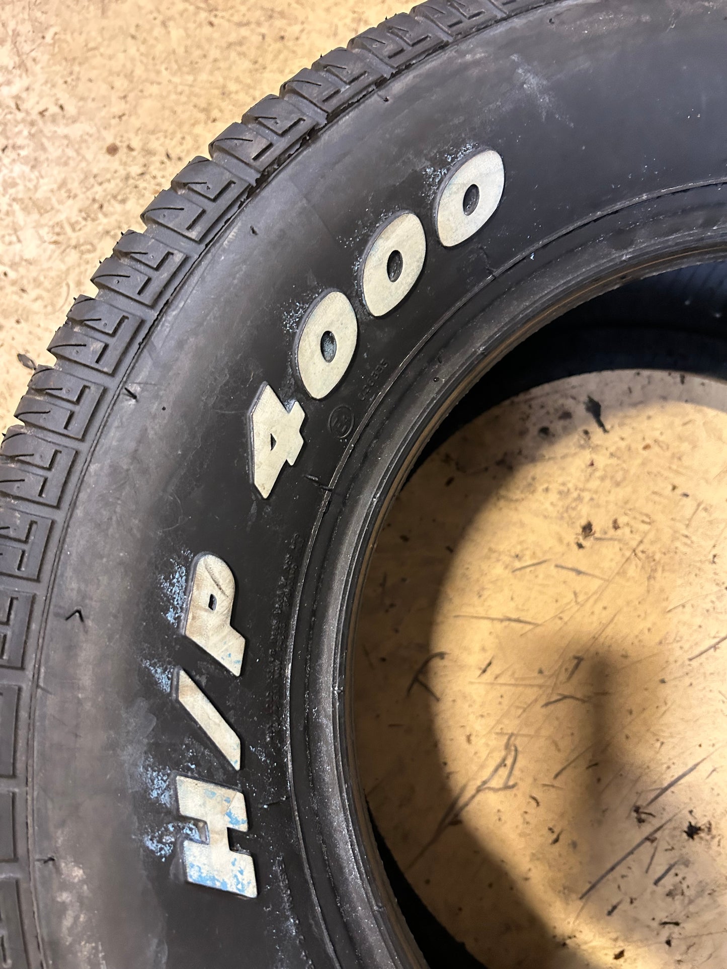 HERCULES H/P 4000 RWL P 255 60 15 102T ALL SEASON TIRE 02794