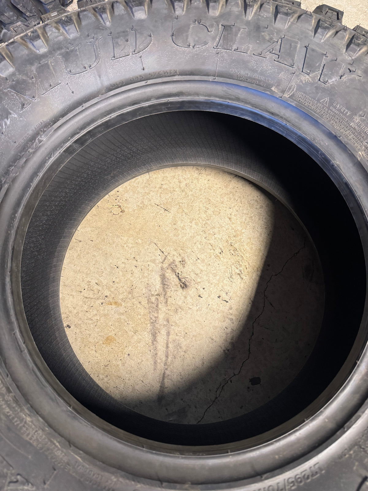 NOS MUD CLAW COMP MTX BSW LT 295 70 17 121/118Q 10PLY MUD TERRAIN TIRE MTX21