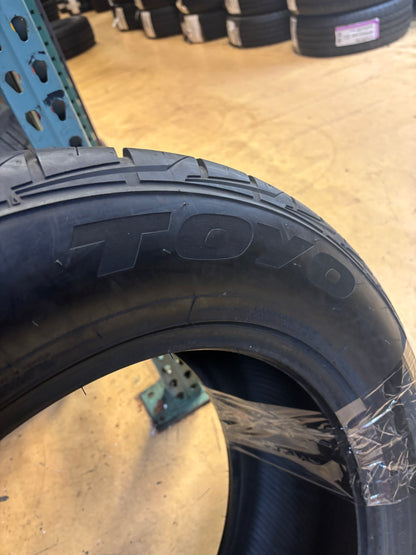 2 TOYO PROXES ST III BSW P 305 50 20 120V XL SPORT TRUCK TIRE 247310