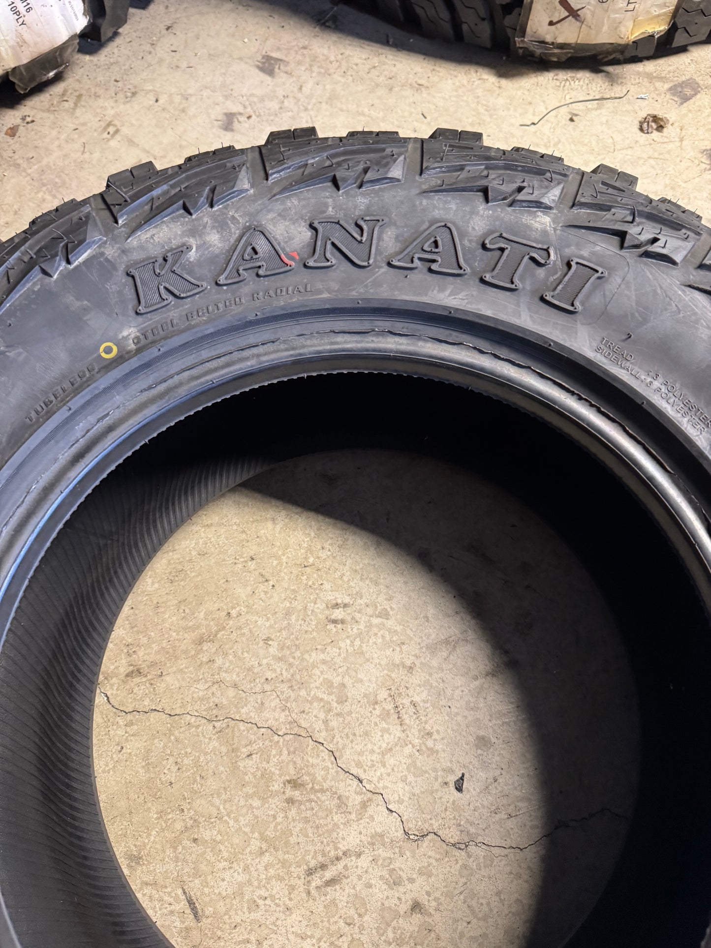 NOS KANATI MUD HOG M/T BSW LT 265 70 17 121/118Q 10PLY MUD TERRAIN TIRE L1726570E