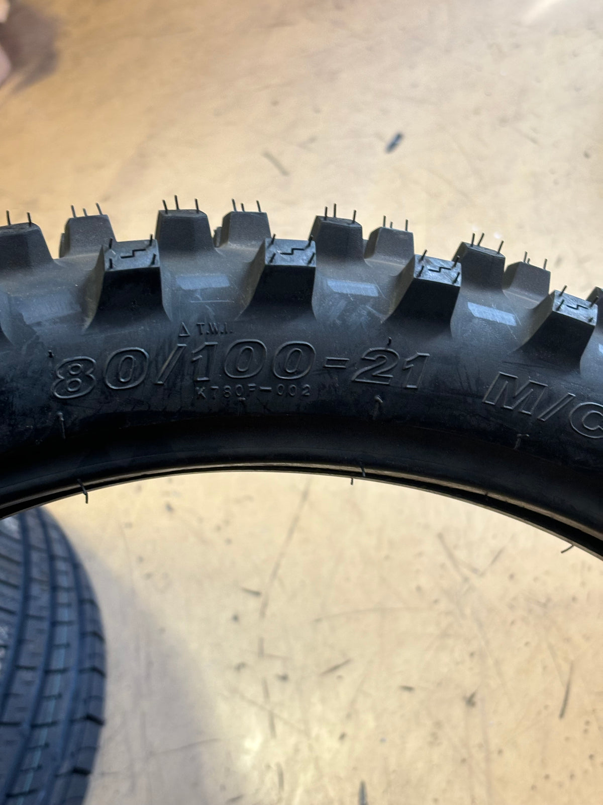 KENDA K780 SOUTHWICK II 80 100 21 51M FRONT MOTORCYCLE TIRE 047802103B0