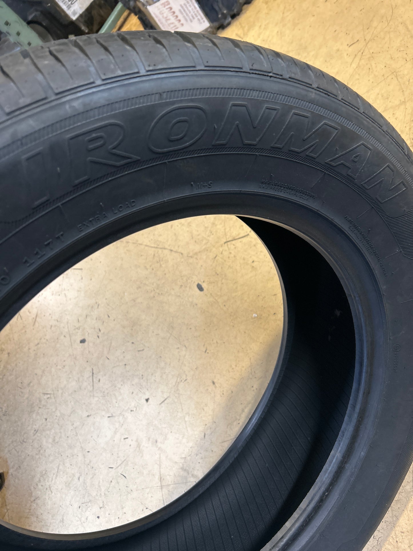 IRONMAN RB-SUV BSW P 275 55 20 117T XL ALL SEASON TIRE 96594