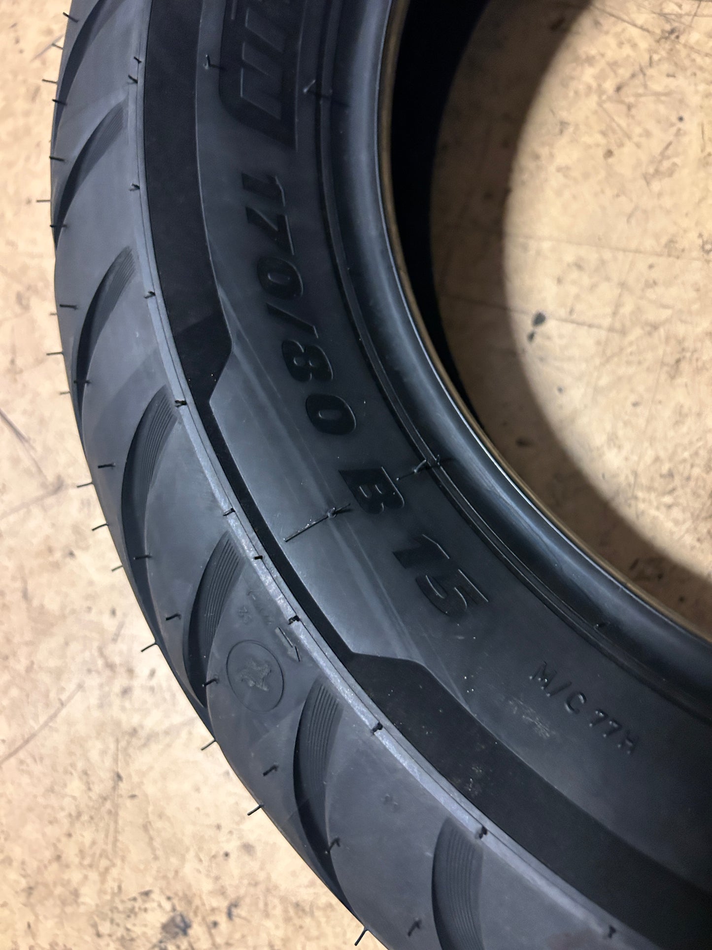 MICHELIN COMMANDER III CRUISER BSW 170 80 15 77H REAR MOTORCYCLE TIRE 59618