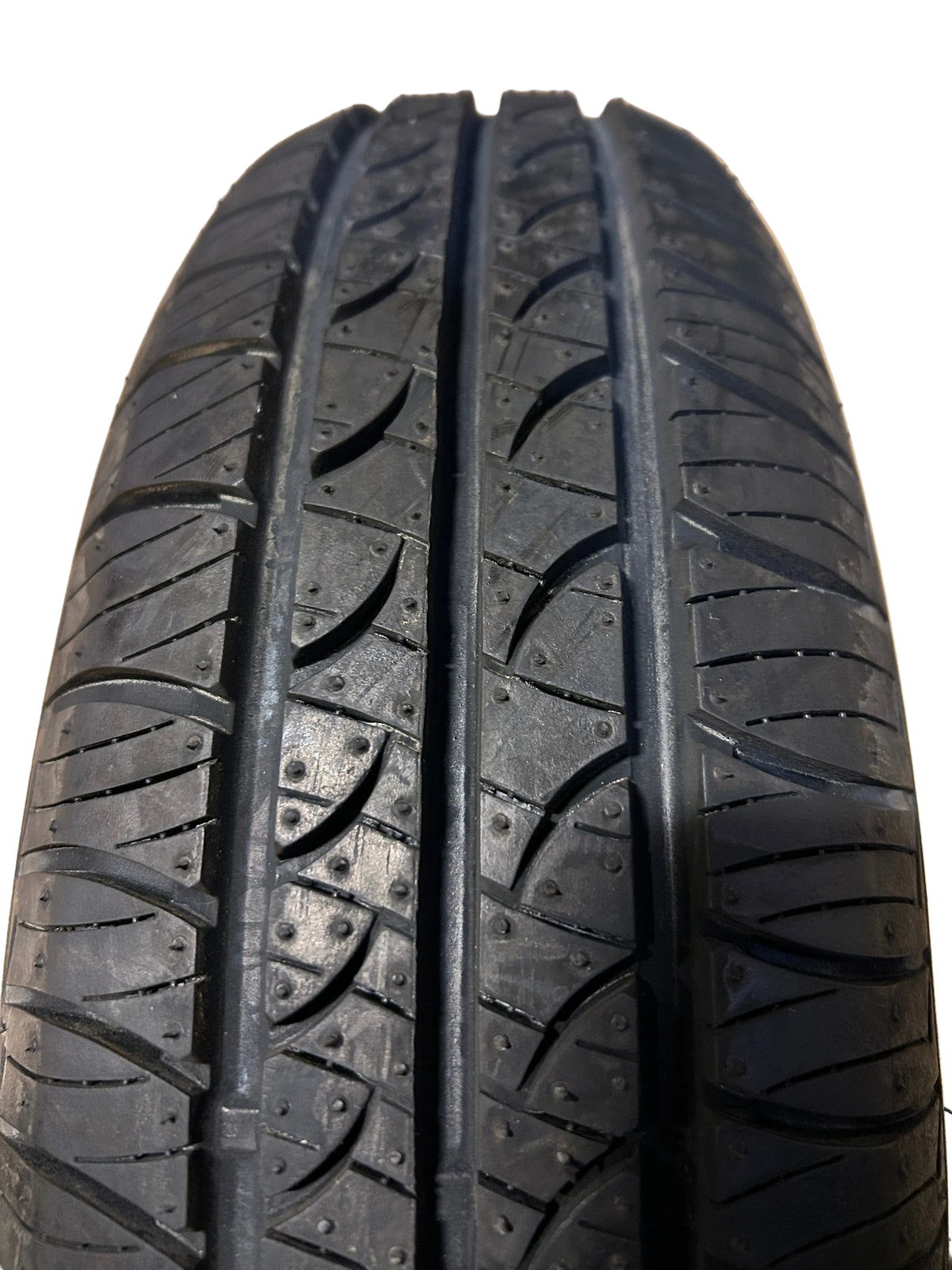 NOS HANKOOK OPTIMO H724 BSW P 175 70 13 82T TOURING TIRE 1010983