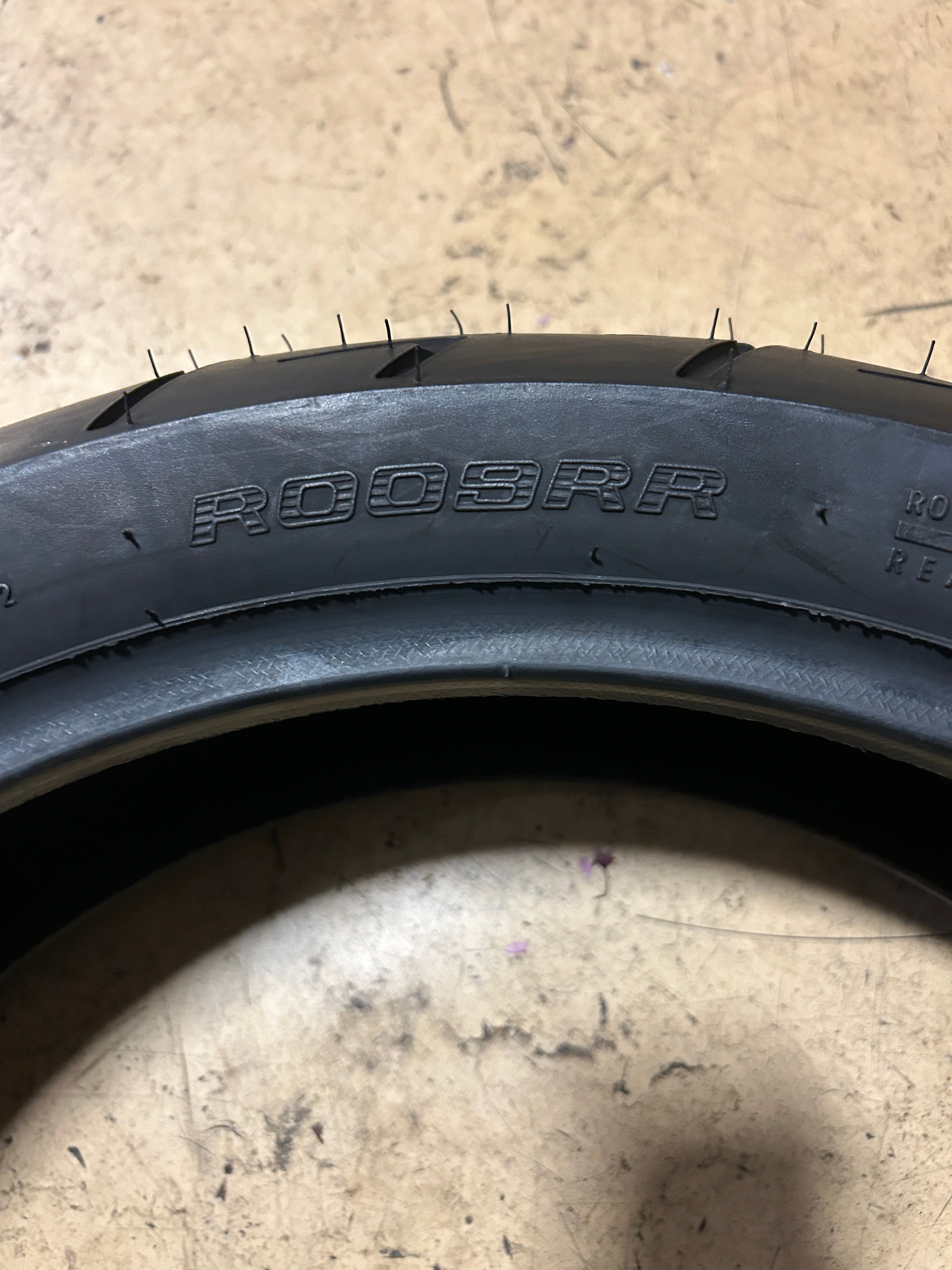 SHINKO R009RR BSW 160 60 17 69W REAR MOTORCYCLE TIRE 874045