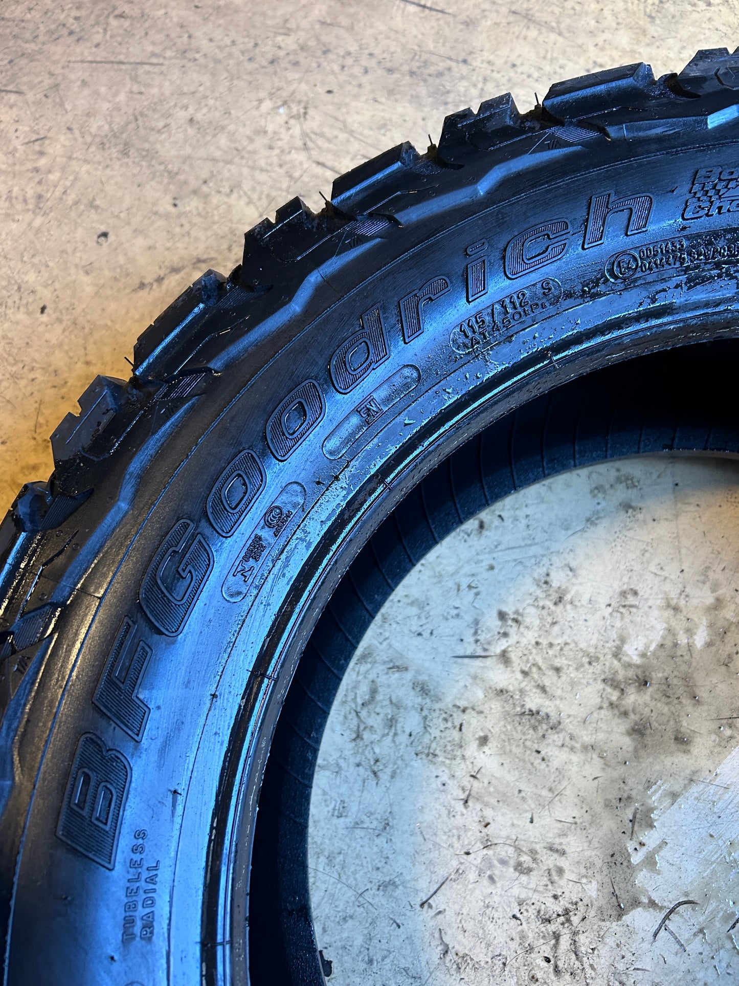 BFGOODRICH ALL-TERRAIN T/A KO3 BSW LT 275 55 20 115/112S 8PLY TIRE 56770