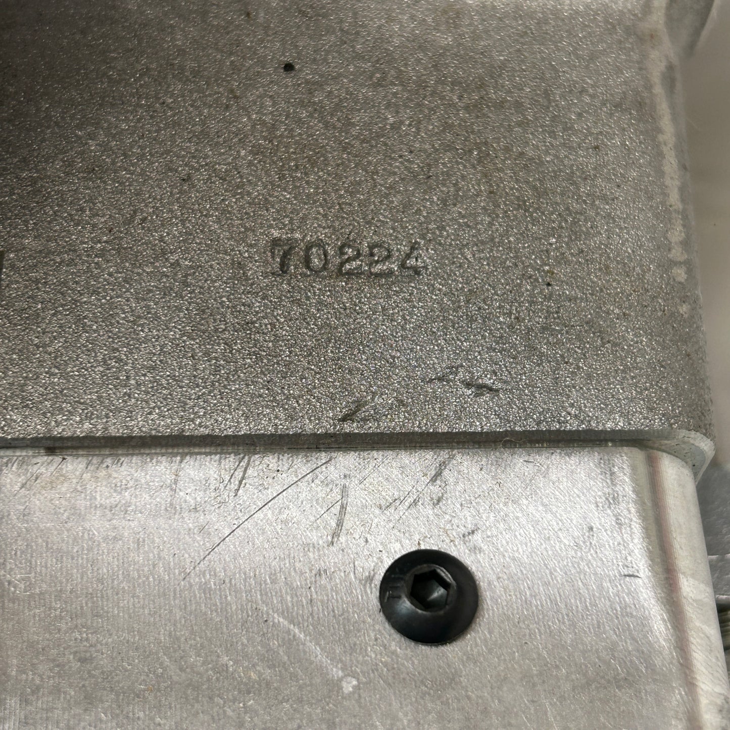 UC-2A B44 HYDRAULIC ELEVATOR CONTROL VALVE