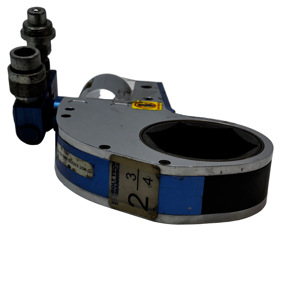 BOLTTECH TORQUE WRENCH TL4 WITH A 2 3/4" SOCKET