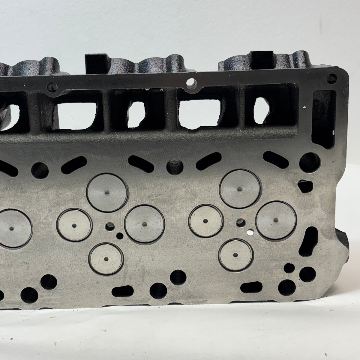 ATK ENGINES REMANUFACTURED CYLINDER HEAD FOR 2003-2007 FORD WITH 6.0L POWERSTROKE DIESEL V8
