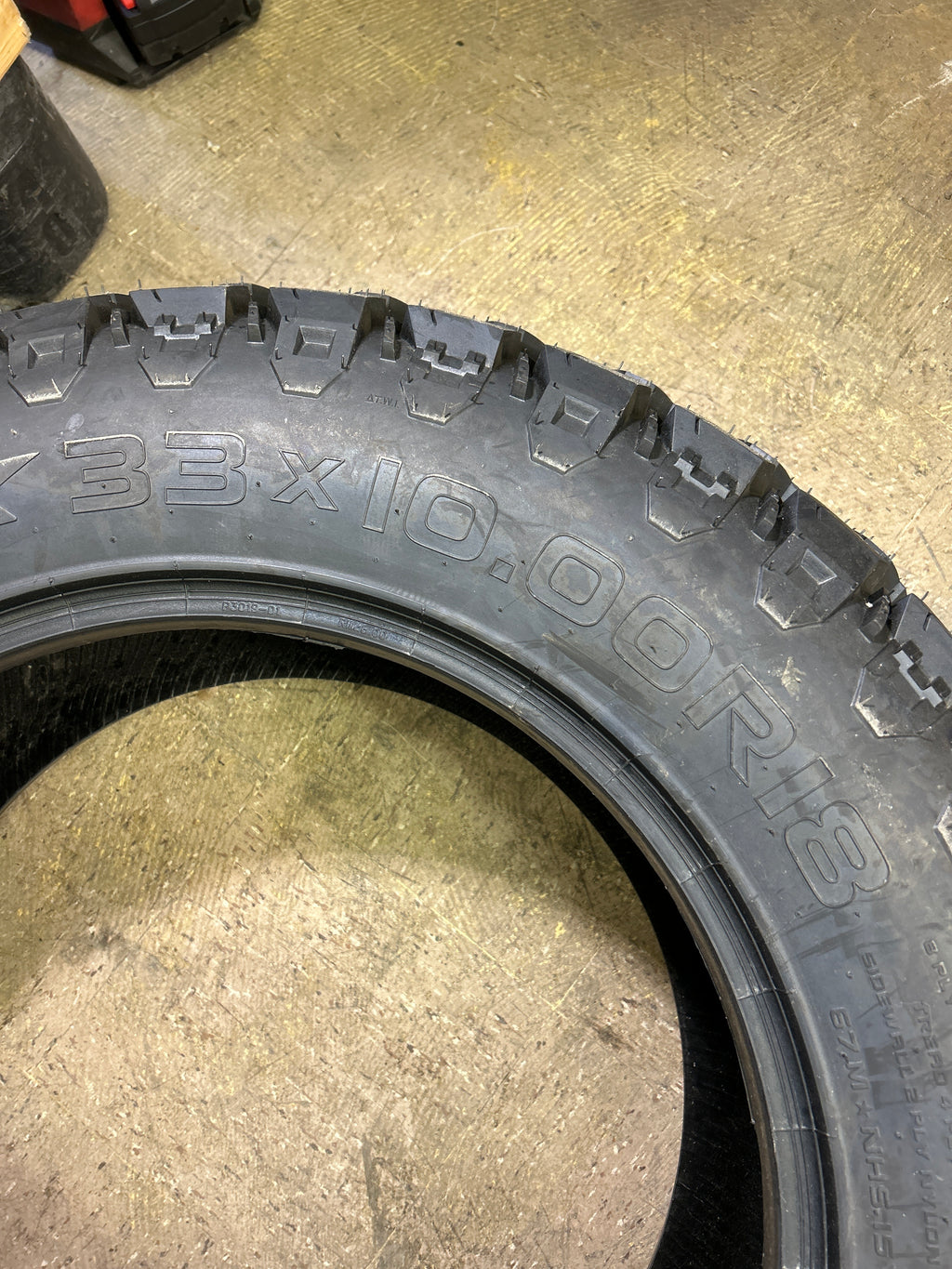 NOS EFX MOTO-HAMMER BSW  33 10.00 18 67M 8PLY ATV/UTV TIRE MH331018